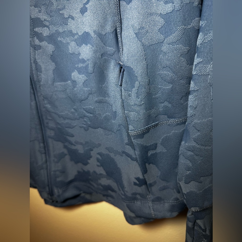 Spyder Women's Embossed Camo Full Zip Active Jacket XL - Picture 11 of 15